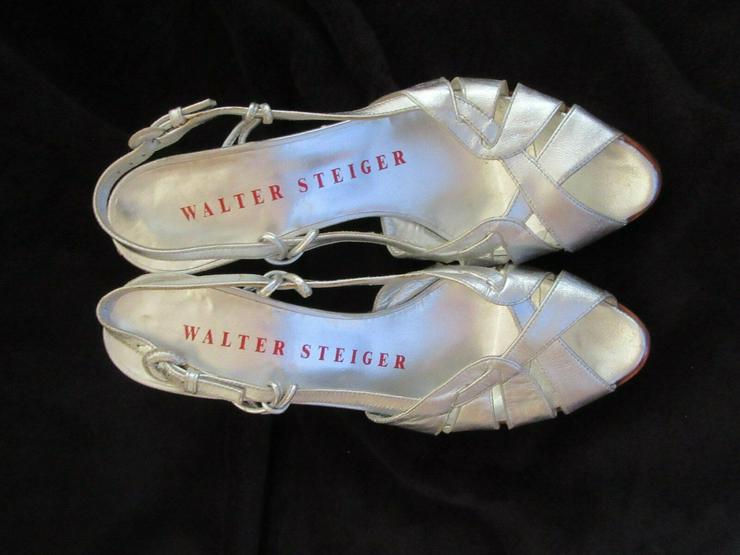 Bild 8:  Silberne Walter Steiger Schuhe; Größe 38