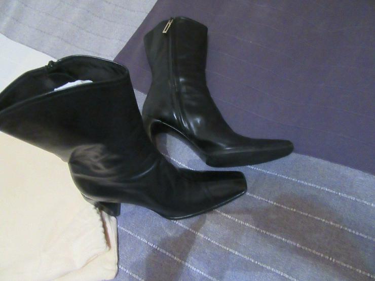  Schwarze Gucci Stiefel, Größe 39; 3x kurz getragen - Größe 39 - Bild 11