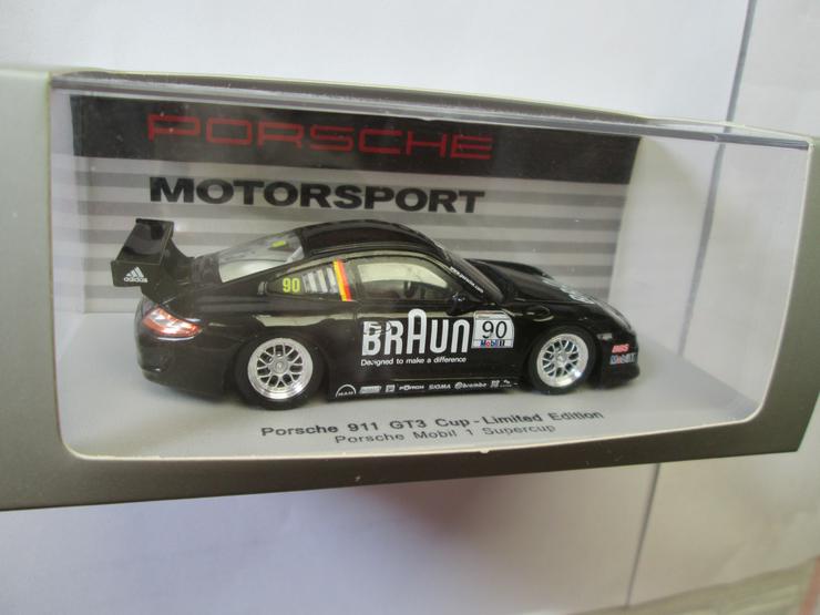 Bild 1: Porsche 911 GT 3 Mobil 1 Supercup 1:43 Sparkmodell in Porsche OVP