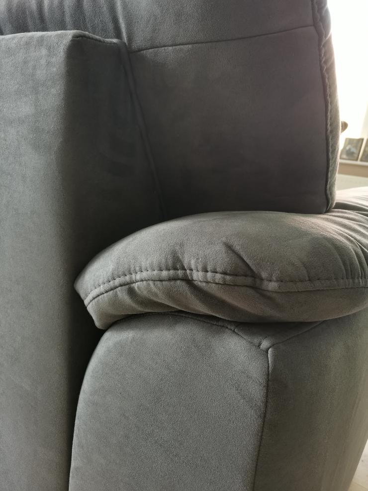 Bild 4: Couch Sofa Rundecke mit Federkern 