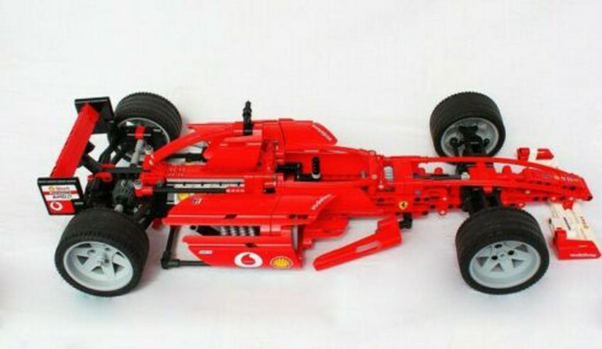 Bild 5: LEGO Ferrari F1 Racers  Nr. 8386 - komplett zerlegt - Spielspass von Anfang an