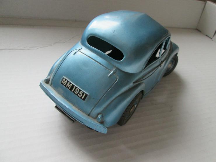 Bild 5: Sehr alter Morris Minor MM Karosse Plastik oder Bakelit -Vorbildbaujahr 1948-52