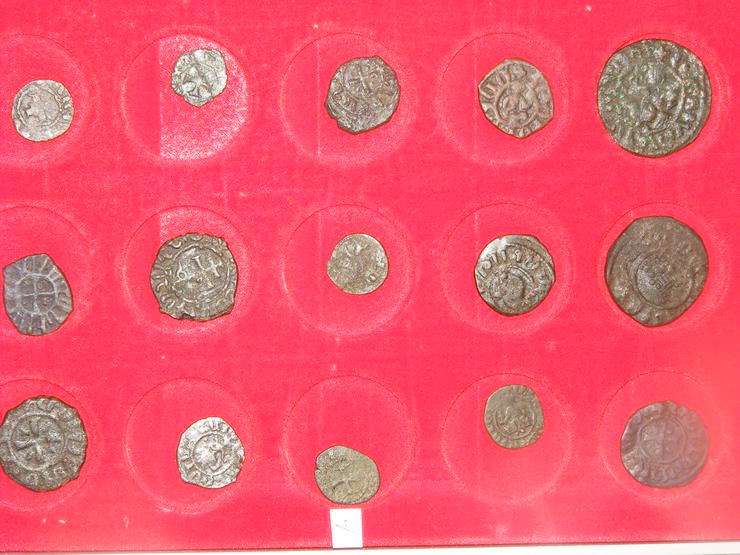 Bild 4: antike Münzen auflösung Kreutzfahrer Armenien Kilikien