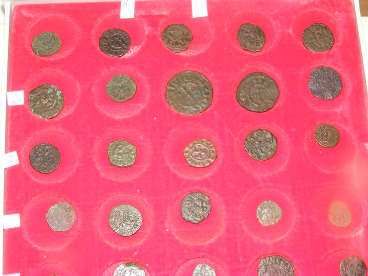 Bild 7: antike Münzen auflösung Kreutzfahrer Armenien Kilikien