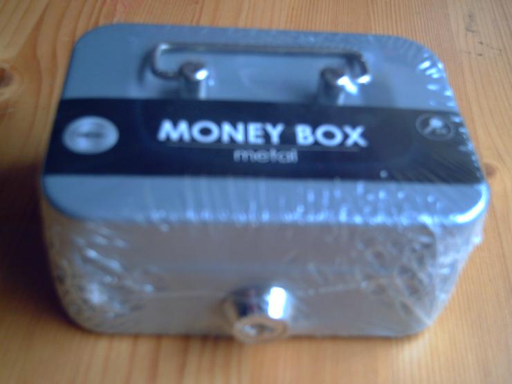 Geldkassette, Geldbox (11,5 x 8,5 x 5 cm) aus Metall, grau, mit 2 Schlüssel, NEU