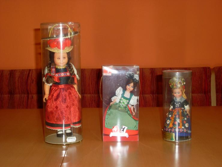 Bild 2: 3 verschiedene Sammler Puppen  Schweiz, Nürnberg im original Karton