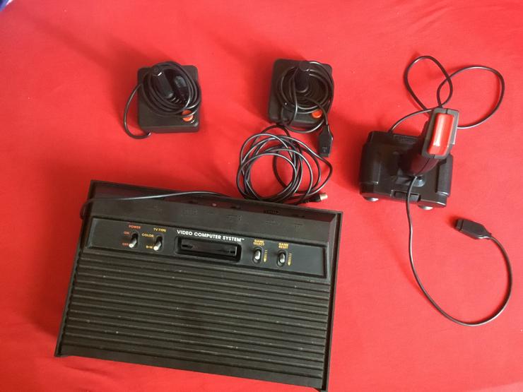 Atari 2600 Spielkonsole abzugeben - Weitere Konsolen & Controller - Bild 2