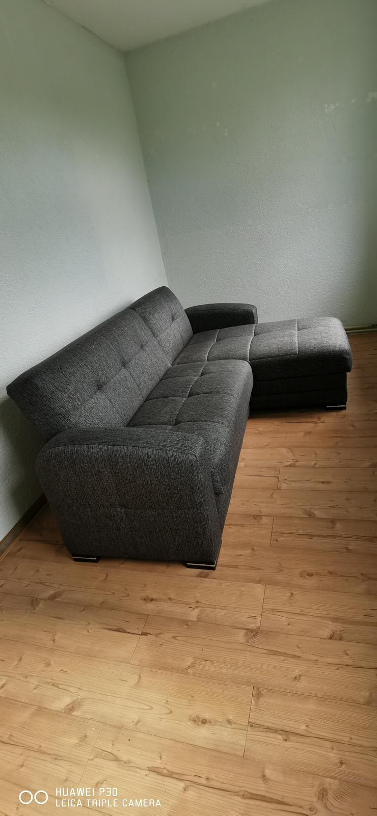 Bild 3: Gemütliche kleine Eckcouch!