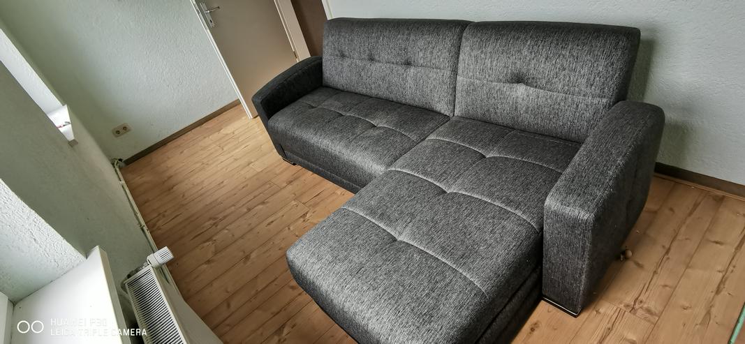 Bild 4: Gemütliche kleine Eckcouch!