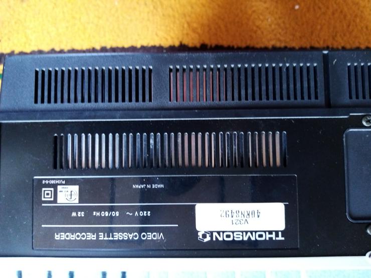 Bild 3: Videorekorder Marke Thomson V321 