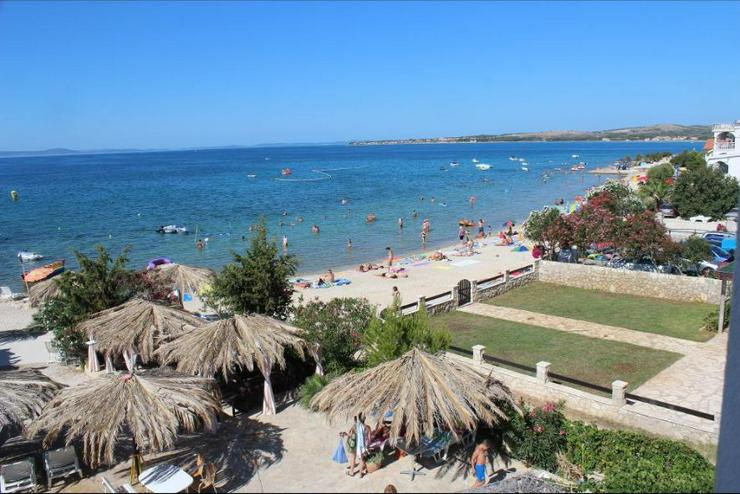 Bild 2: Kroatien Urlaub 2021 - Appartement mit Pool direkt am Badestrand