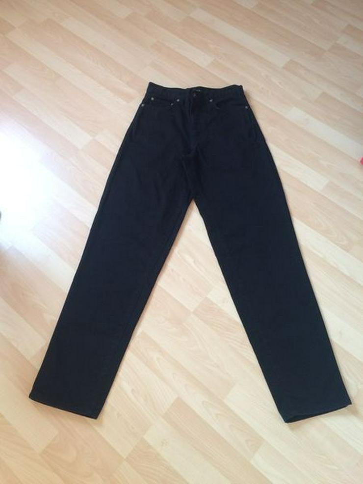 Jeans Gr. 31/34 (S), nicht getragen, schwarz