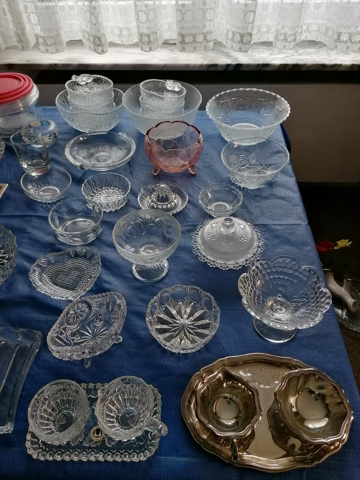 Bild 1: Verschiedene edle Glasschalen