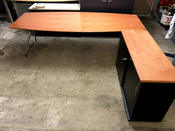 ‼️BÜROAUFLÖSUNG‼️Besprechungstisch/ Konferenztisch mit Sideboard || Einzelanfertigung‼️ - Schreibtische & Computertische - Bild 3