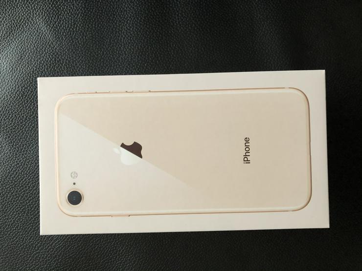 Bild 2: iPhone 8 Rosé sehr guter Zustand 