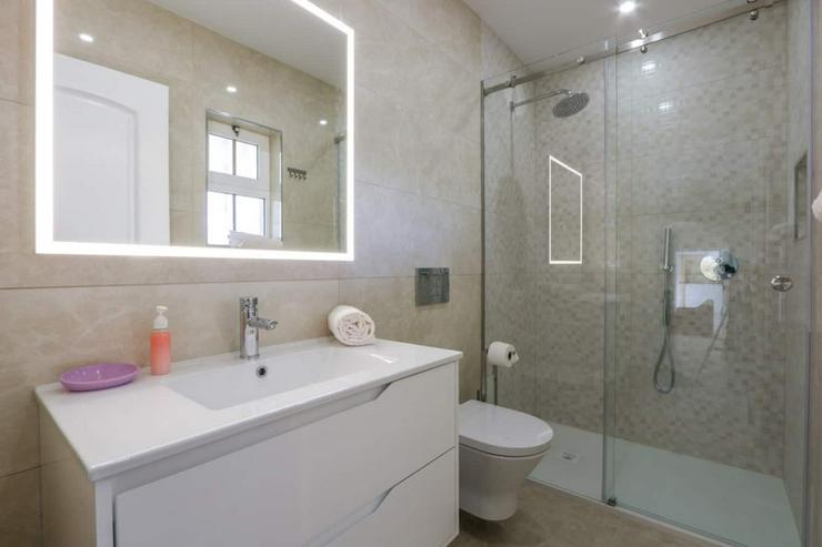 Bild 3: 2024  Ferienhaus  Portugal  Algarve   5  Schlafzimmer  3  Badezimmer  mit  Pool  