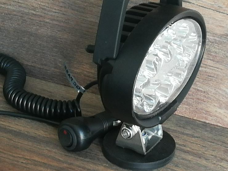 CREE LED Arbeitsscheinwerfer , 24 WATT m. Magnet und Kabel - Zubehör & Ersatzteile - Bild 7