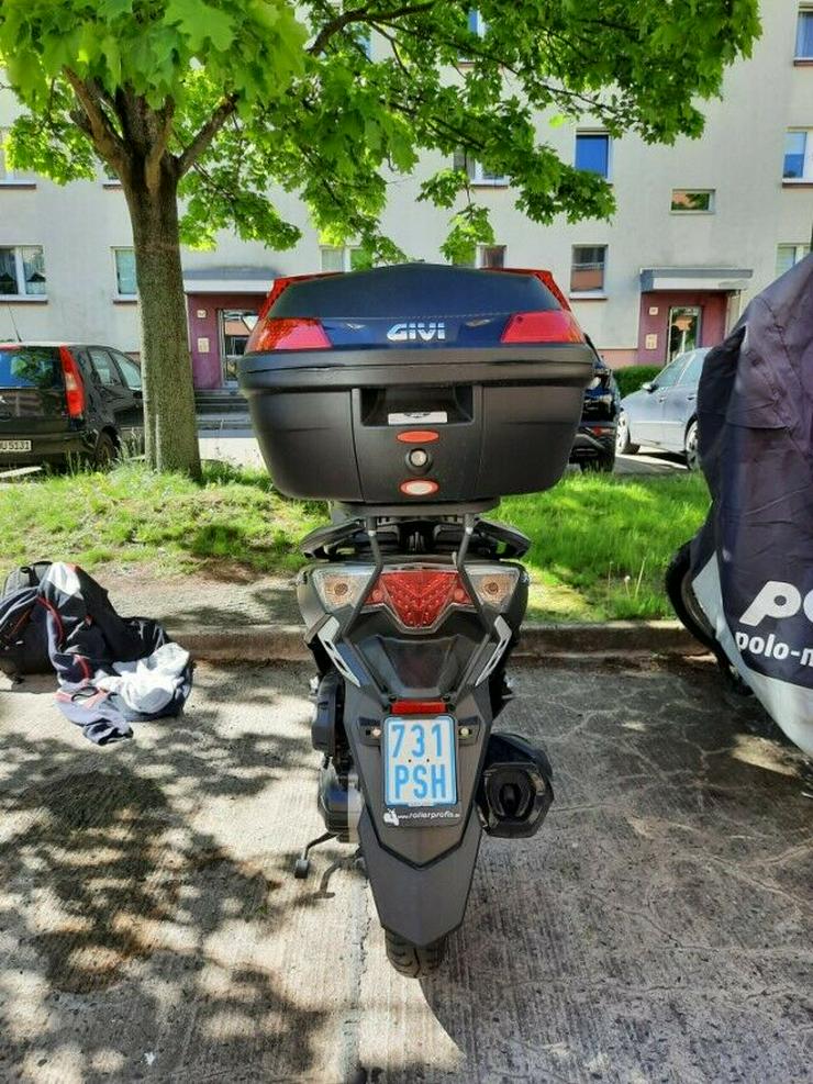 Bild 5: Moped & Motorroller