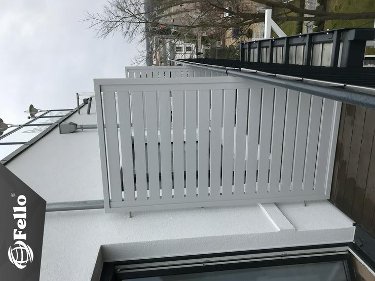 Bild 8: Balkontrennwände aus Polen, aus Aluminium und Edelstahl