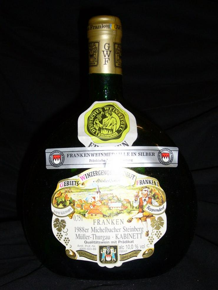 Weißwein-Flaschen aus den 70er & 80er Jahren - Sonstiger Weißwein - Bild 1