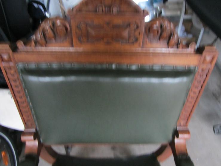 Bild 2: Antiker Stuhl um 1880