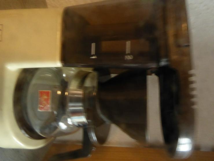 Bild 2: Kleine Kaffeemaschine (Melitta)