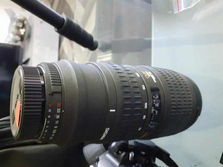 Nikon D40X mit Zubehoer z.B Ersatzakku,Objektiv,Stativ,Taschen - Digitale Spiegelreflexkameras - Bild 6