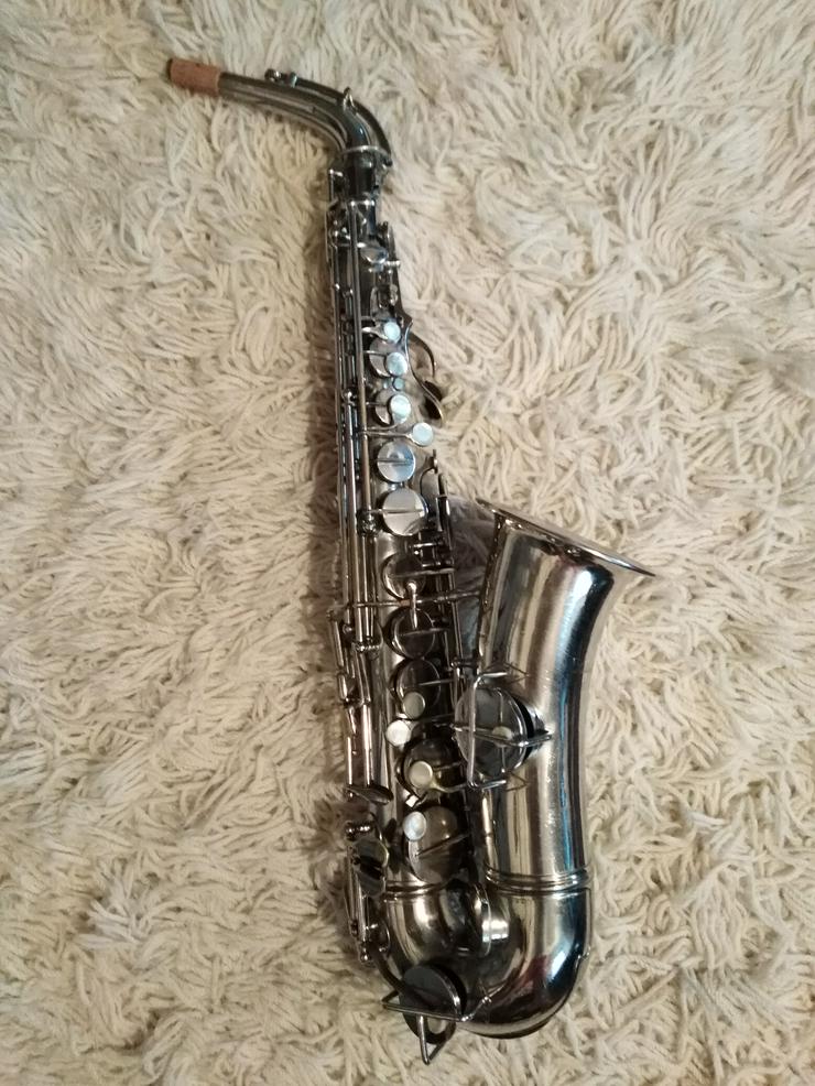 Bild 1: Alt (Es) Saxophon "Zalut Terezin C.I.R."