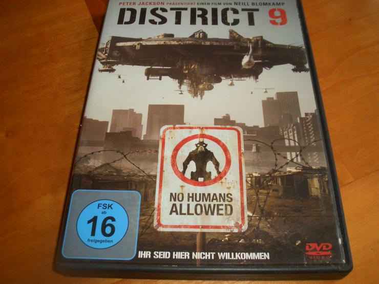 DISTRICT 9 - DVD & Blu-ray - Bild 1