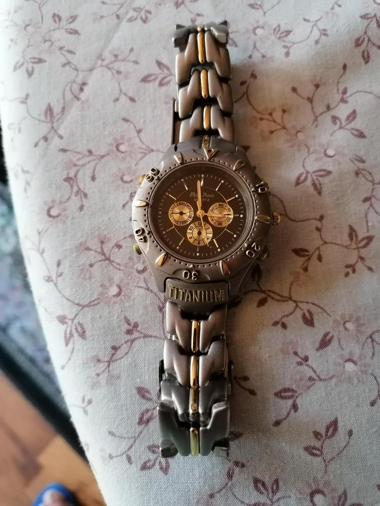 Bild 6: Armbanduhren  für Damen aus den 70/80igern Jahren zu verkaufen..3,00 Euro / Herrenuhr Titanium  VB 50,--€