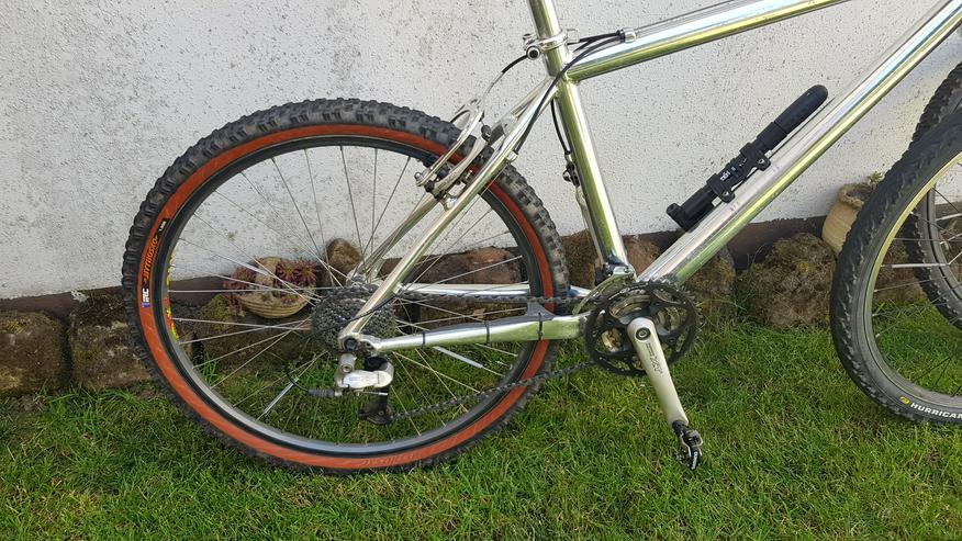 Custom made MTB, 26“, Hardtail, ca. 13kg - Mountainbikes & Trekkingräder - Bild 2