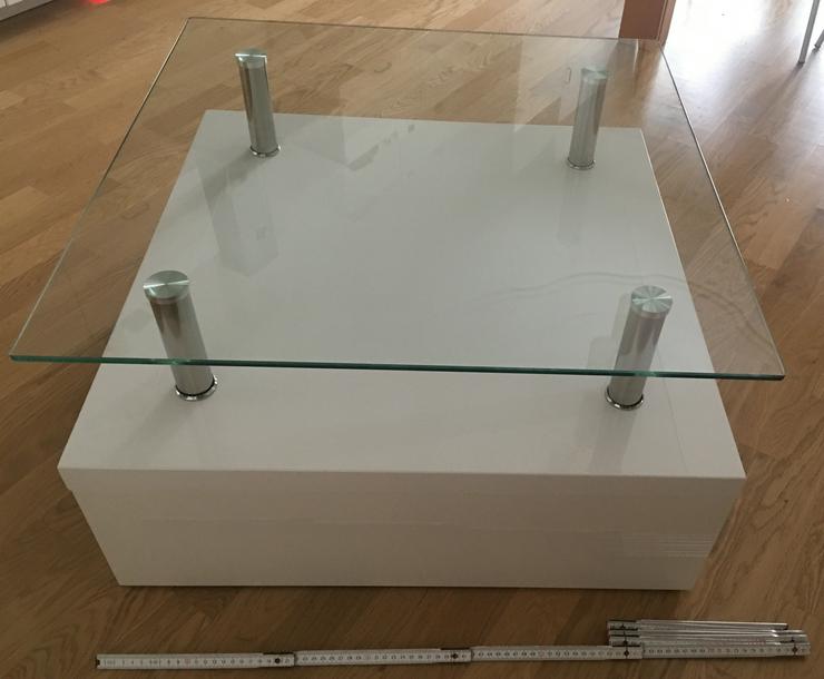 Bild 5: moderner Couchtisch 70 x 70 cm, Höhe 40 cm, in Weiß lackiert mit Glasplatte