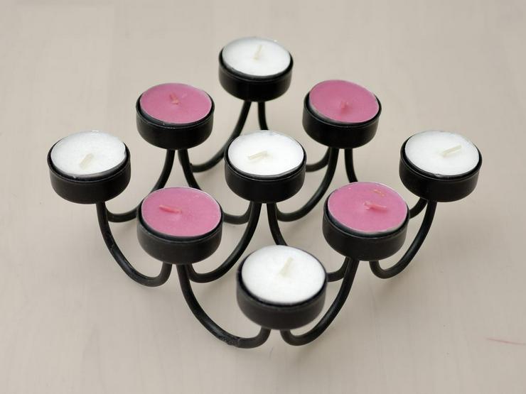 Bild 2: Kerzenständer für 9 Teelichter