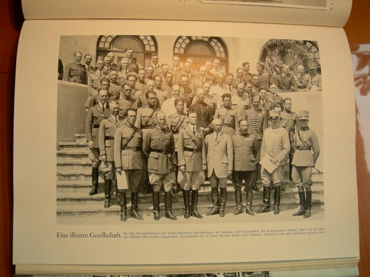 Bild 16: OLYMPIA - BÜCHER (historisch) von 1932 und 1936