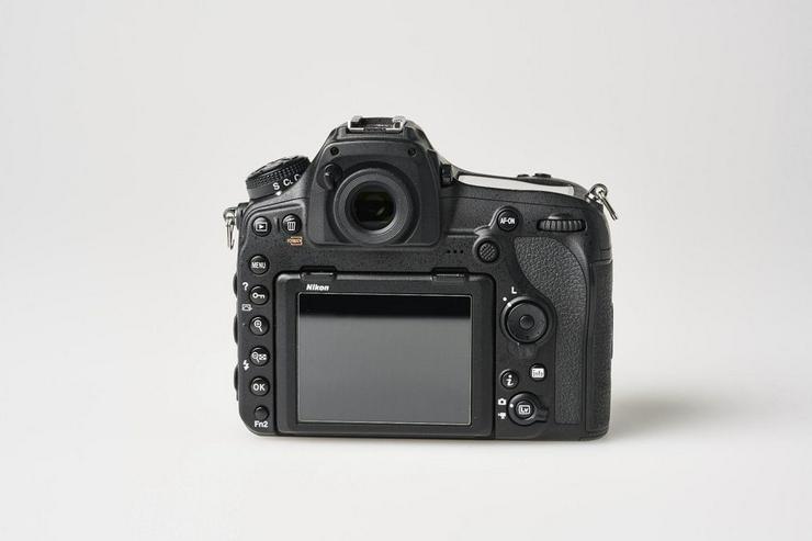 Bild 6: Nikon D850 in Originalverpackung