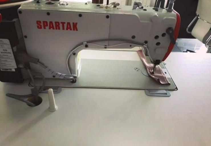 Bild 4: Industrie-Geradstich-Nähmaschine SPARTAK ST-E70-D3-H