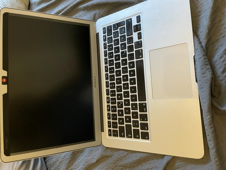 Bild 5: MacBook Air - Top Zustand