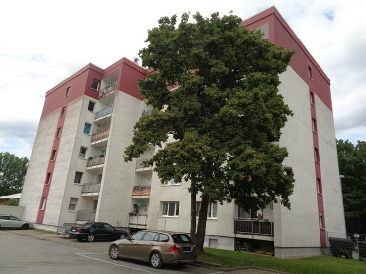  	 Wohnung mit Balkon und Garage!