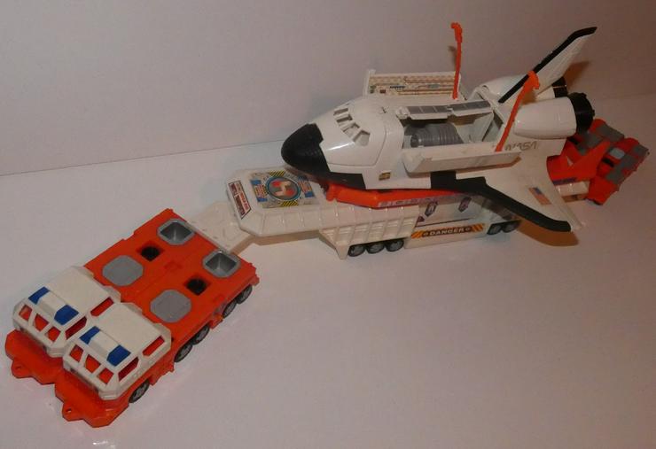 Matchbox Mega RIG Rescue Squad Space Shuttle Transporter  - Rennbahnen & Fahrzeuge - Bild 4
