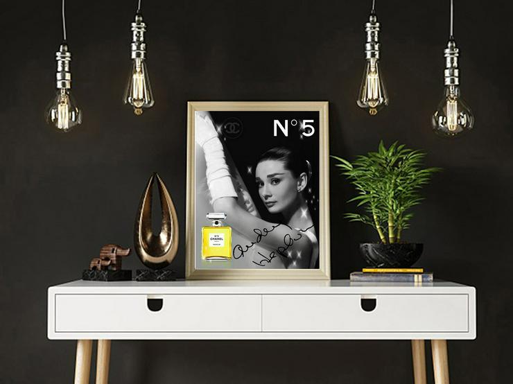 AUDREY HEPBURN Chanel No. 5. Star Souvenir, Geschenkidee, Rarität, Super Deko. Wandbild. BRANDNEU! - Poster, Drucke & Fotos - Bild 5