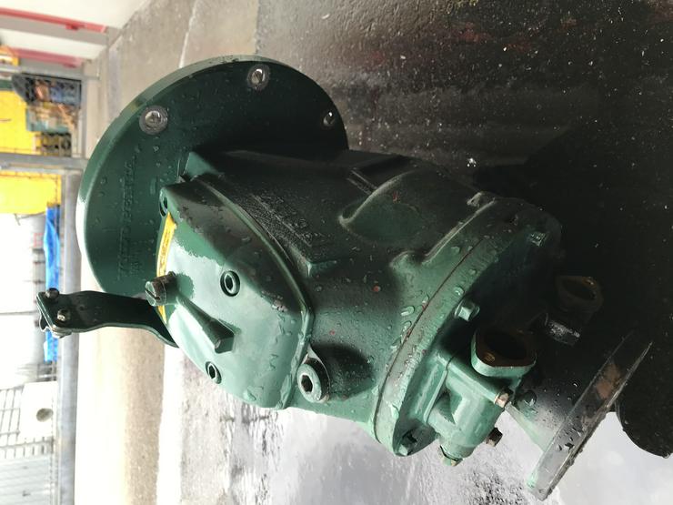 VERKAUFE VOLVO PENTA  MS4A WENDEGETRIEBE 