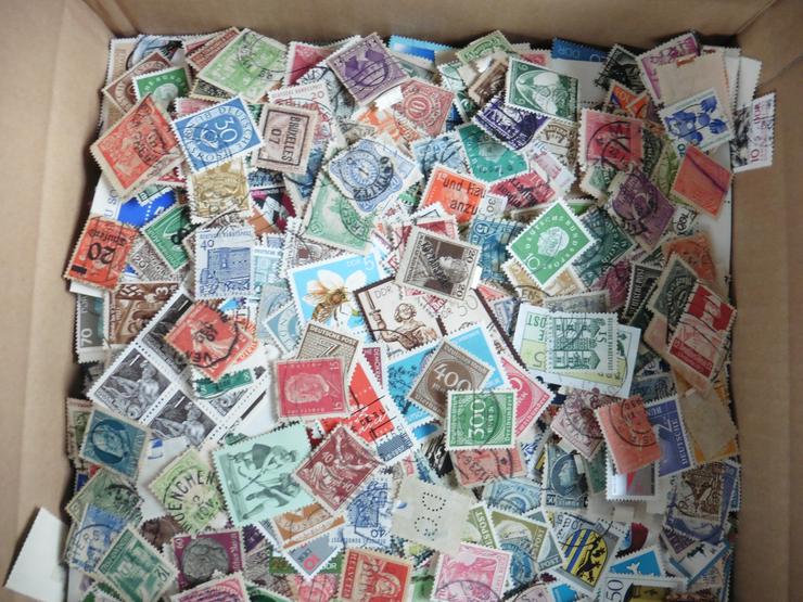 Bild 11: 7.000 - 8.000 Briefmarken DDR, Bund, Berlin, Deutsches Reich