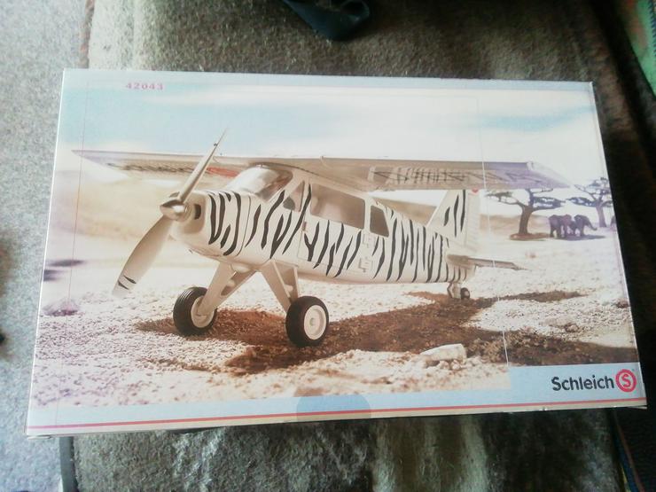Bild 1: SCHLEICH Safari Flugzeug 42043 NEU /OVP  TOP inkl. Versand 
