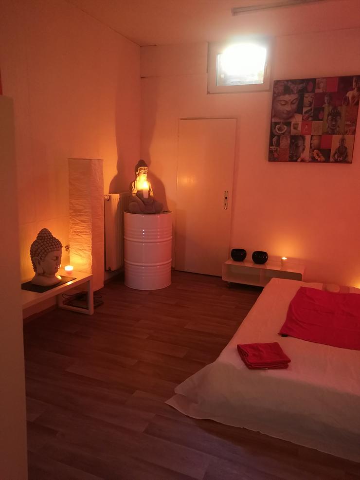 Bild 3: Mobile Masseur in Krefeld +20 km – Dein mobiler Masseur & Massagestudio 60 Min: 40,00 EUR