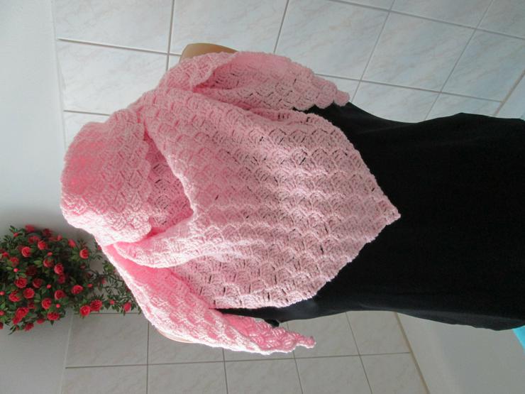gehäkeltes Dreiecktuch in Rosa Einzelstück - Schals & Tücher - Bild 1