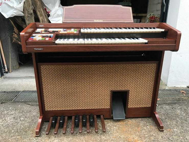 Verkaufe sehr gut erhaltene Elektronik OrgelTechnics SX – E11 L - Keyboards & E-Pianos - Bild 8