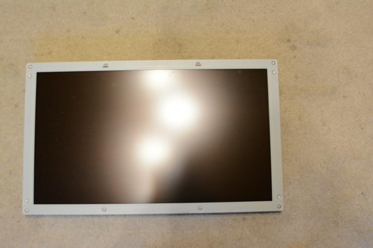 Bild 2: LCD-TV Loewe Xelos A26 - LCD-Panel Sharp 26 Zoll ++Schlachtfest++