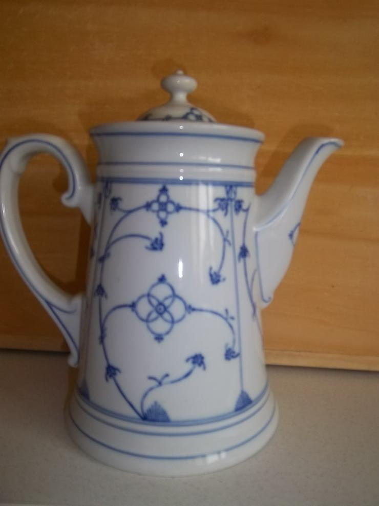 Antike Kaffeekanne Strohblume friesisch blau