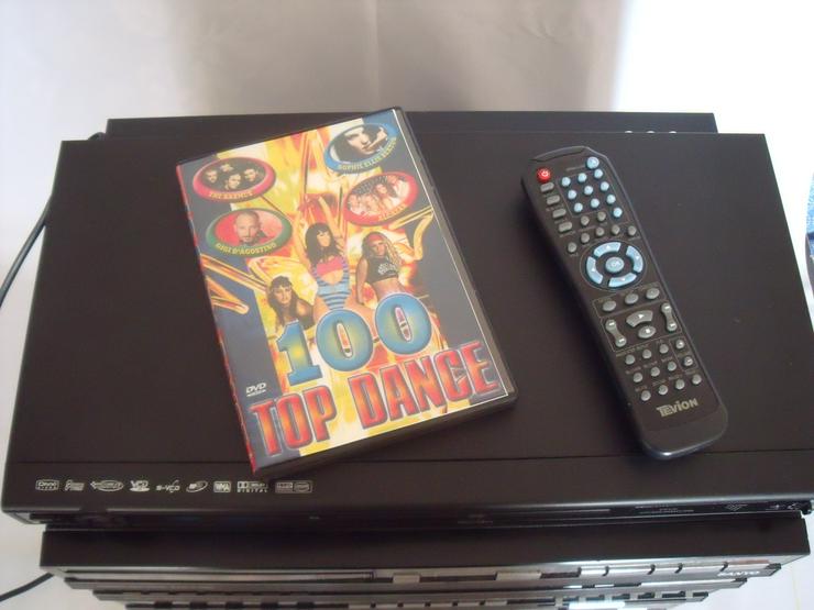 Bild 3: RADIO FM;AM; KV; KASSETTEN RECORDER mit DVD Player. + Mikrowelle 