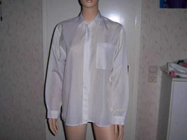 Damen Blusen  - Größen 40-42 / M - Bild 1